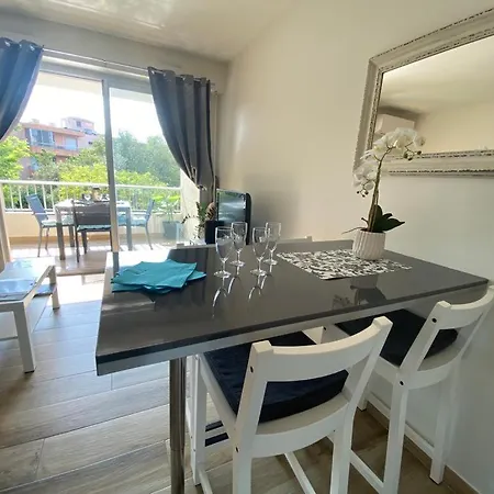 Proche Centre Climatise 4 Personnes * Sanary-sur-Mer